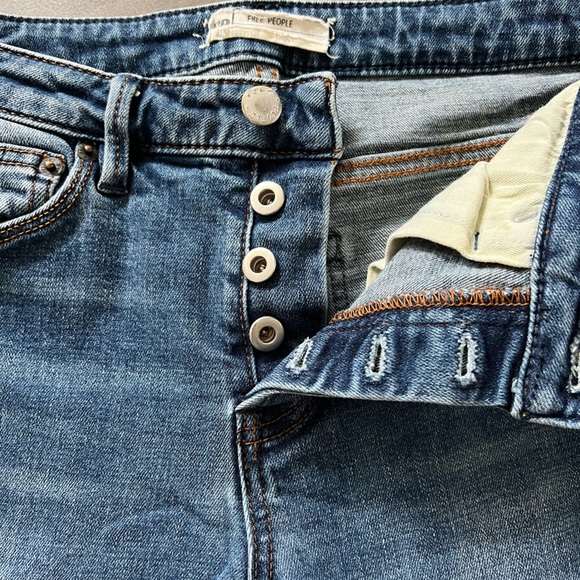 Free People Skinny Jeans | Size 26 | Button Fly - Picture 4 of 10
